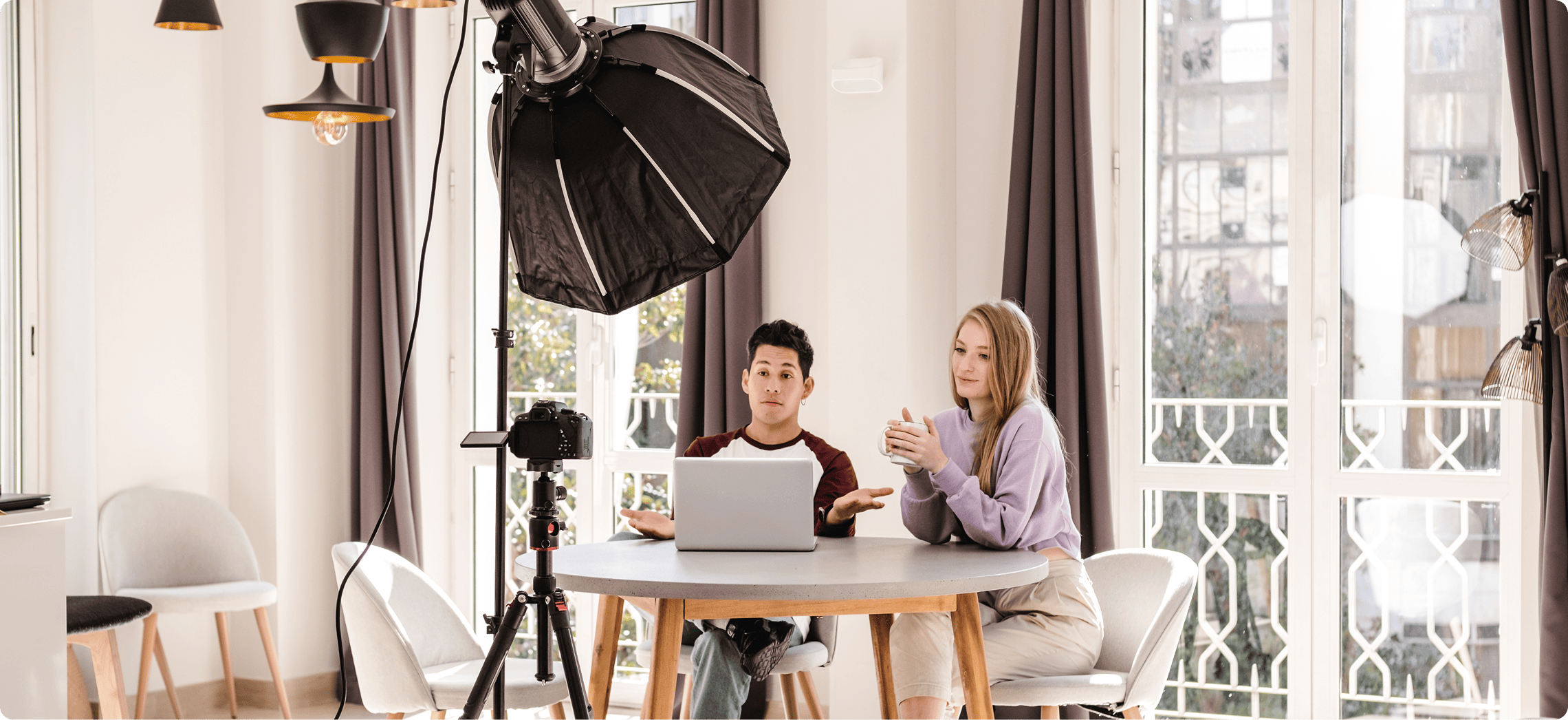 Eksperci Flowmore przedstawiają efekty działania maszyny contentowej dla B2B